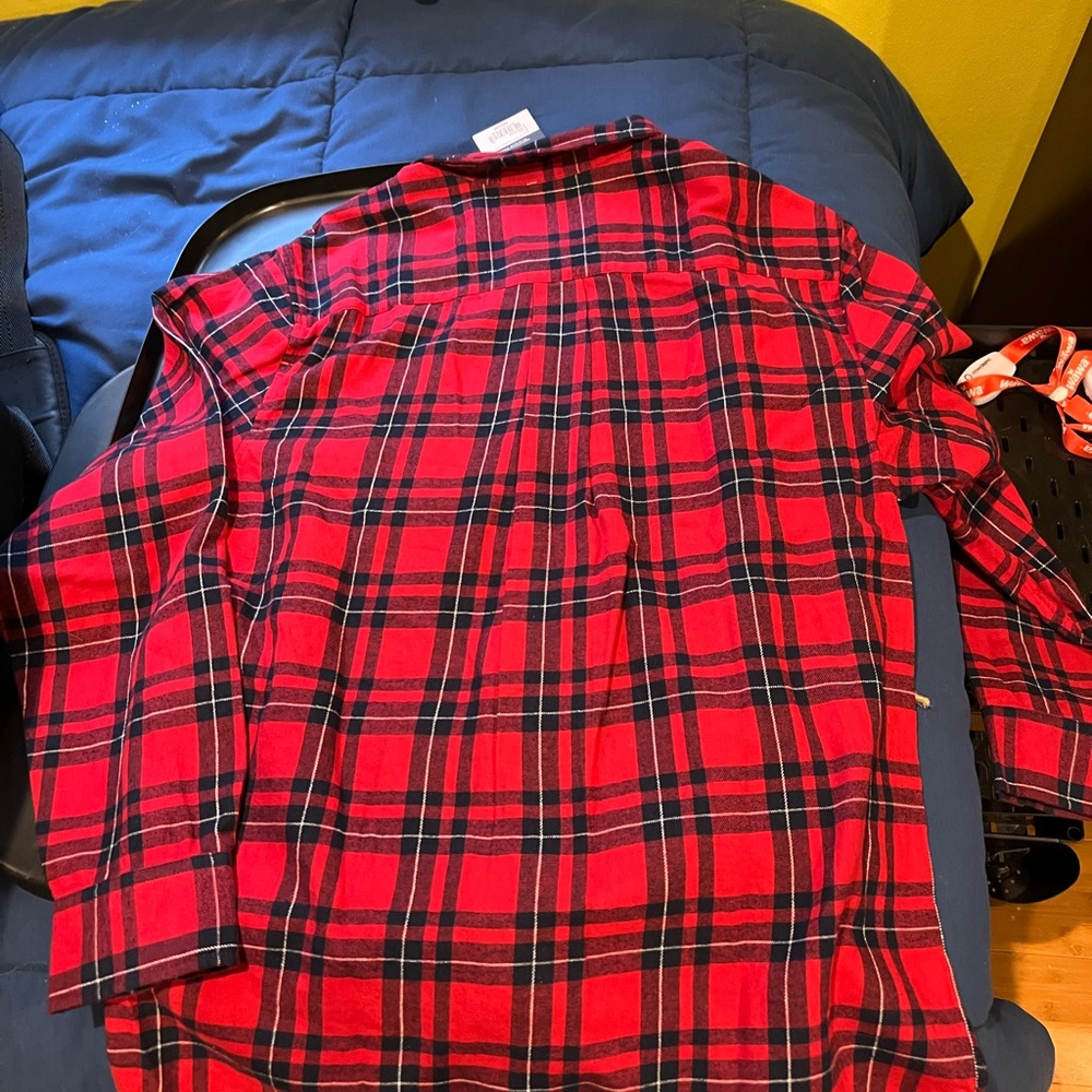 Button down shirt - Picture 4 of 4